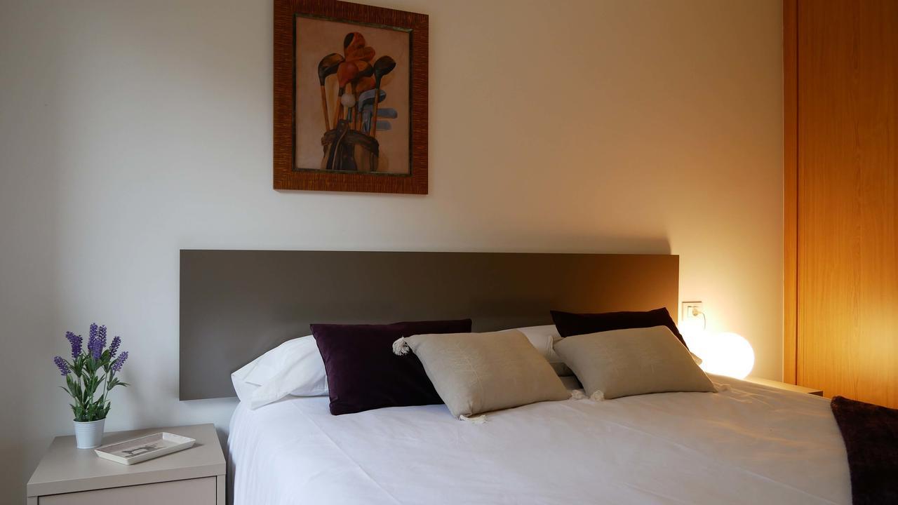 Apartamentos Antares 1 Milladoiro Ngoại thất bức ảnh