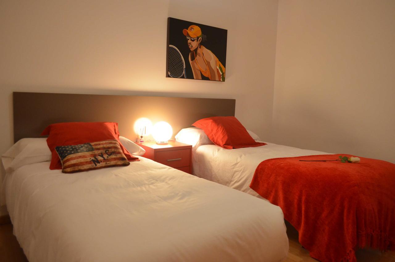 Apartamentos Antares 1 Milladoiro Ngoại thất bức ảnh
