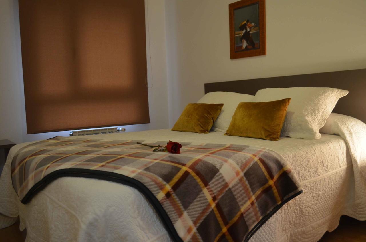 Apartamentos Antares 1 Milladoiro Ngoại thất bức ảnh