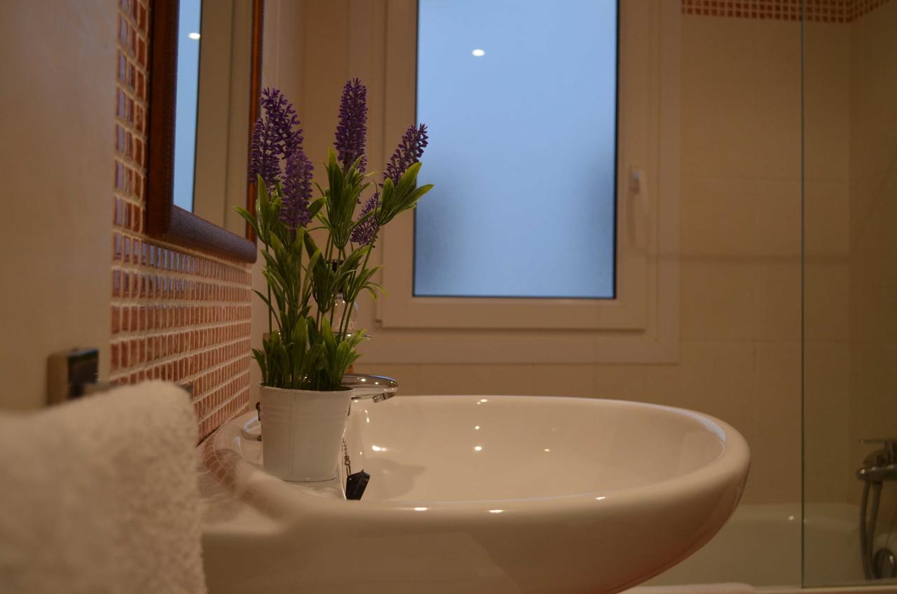 Apartamentos Antares 1 Milladoiro Ngoại thất bức ảnh